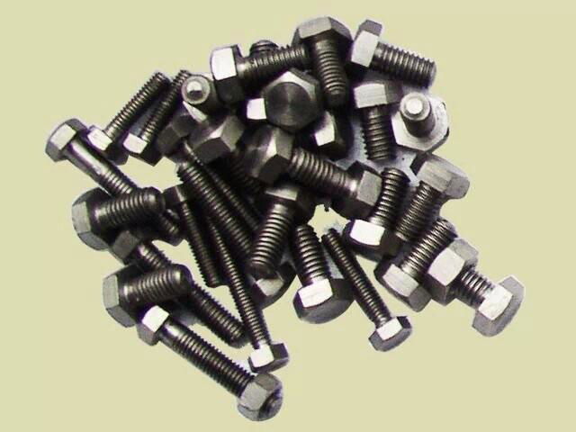 Titanium screw 4