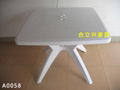 Plastic square table 1