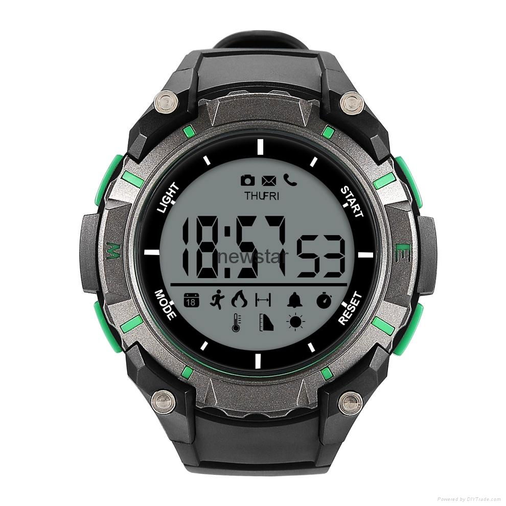 Bluetooth 30m water proof sport watch  3