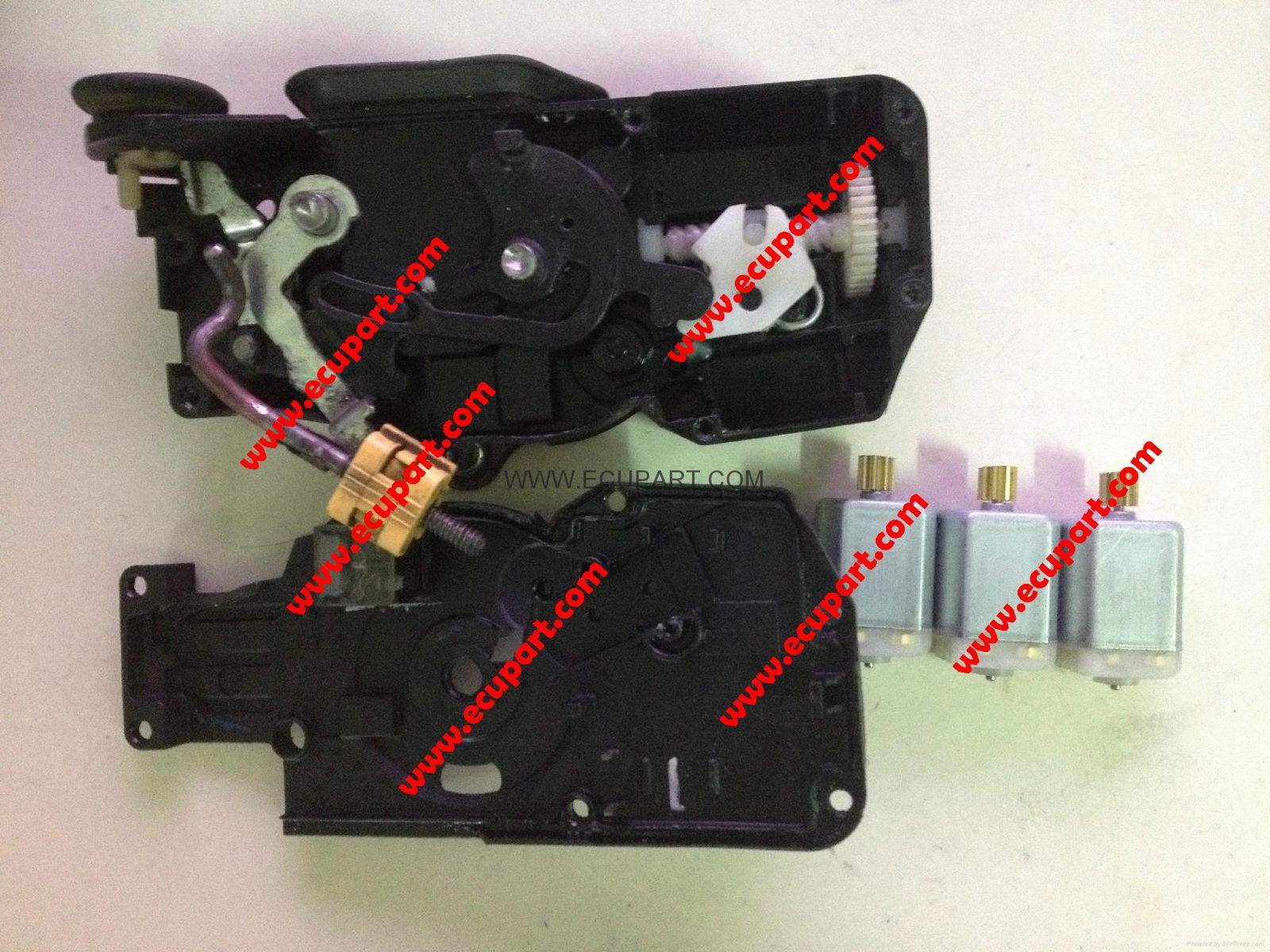 cadillac door lock motor SRX XTS DTS CTS ATS SLS XT5 CT6 3