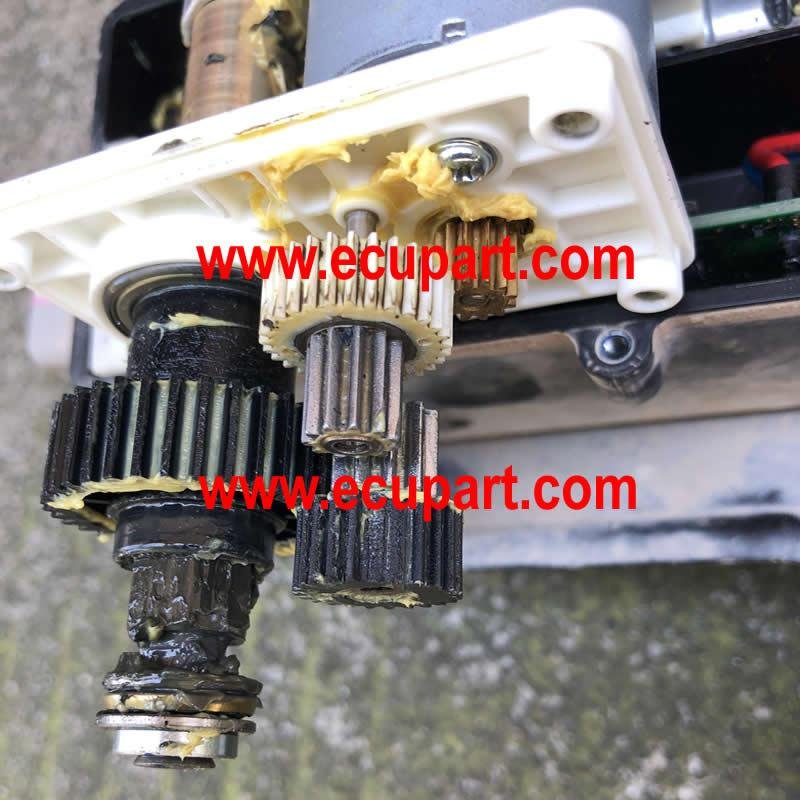 HYUNDAI Santa Fe IX35 IX45 Sorento parking brake assembly-electronic motor gear  3
