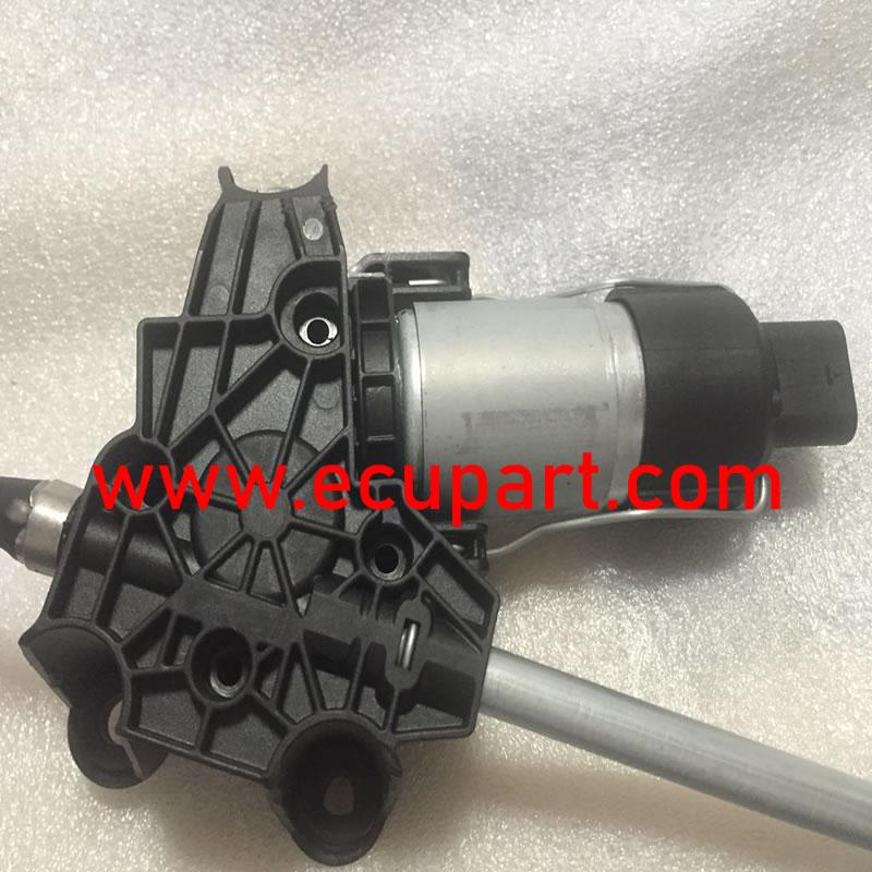 2014-2017 MASERATI QUATTROPORTE 9918016521 WINDOW SUN SHADE SCREEN MOTOR gear 4