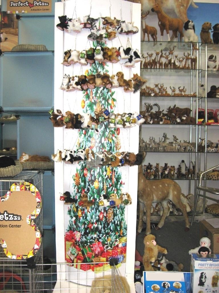 Hanging gift animal for Christmas Tree
