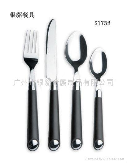 低价出售塑料柄系列西餐刀叉勺 3