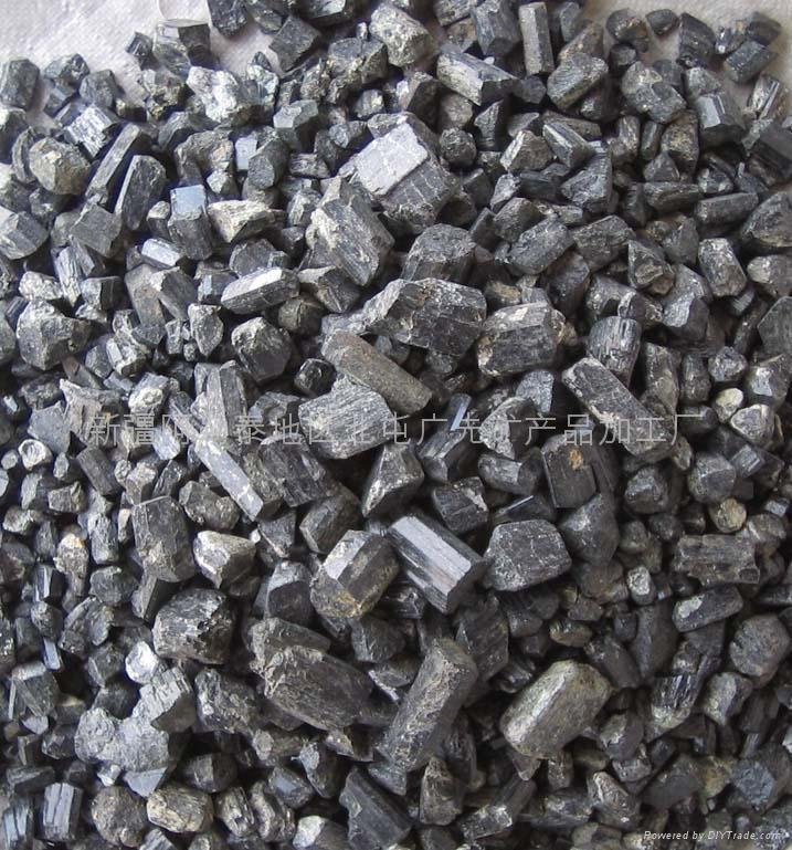 （原产地）新疆单晶体电气石 3
