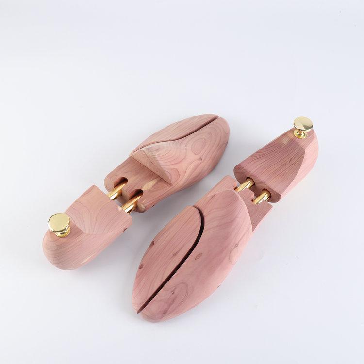 China factory produce  cedar shoe trees  3