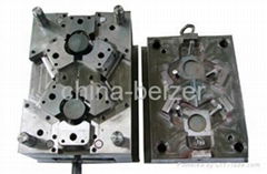 Precise injection plastic mould