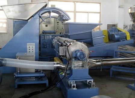 Low smoke zero halogen cable material granulator 4