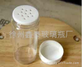 Seasoning bottles, salt and pepper bottles 2