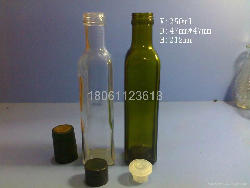 Olive oil bottles 5