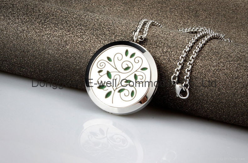 Top Selling Tree Perfume Locket Necklace Pendant