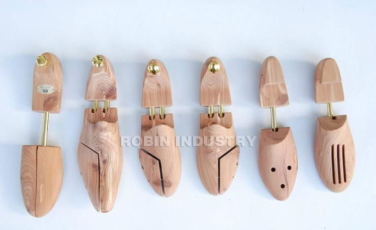 Cedar Shoe tree 3