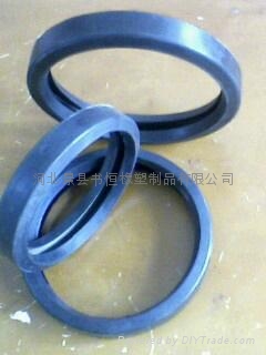 溝槽管件膠圈 3