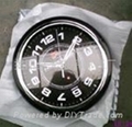 Wall clock with noctilucent 3