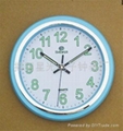 Wall clock with noctilucent