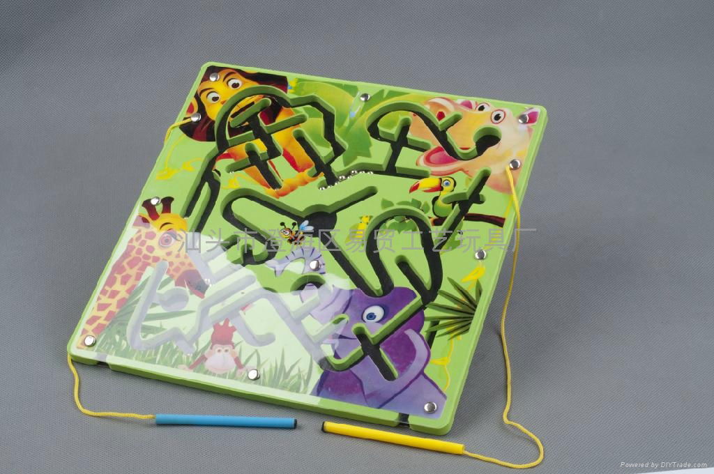 Children's educational toys magnetic animal maze