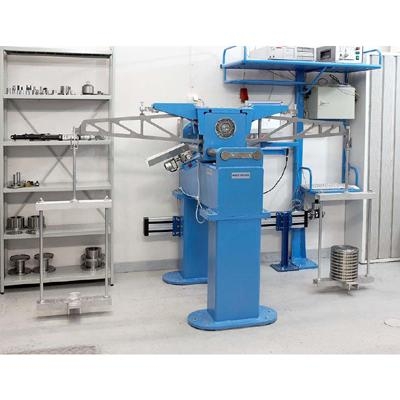 靜重式扭矩標準機