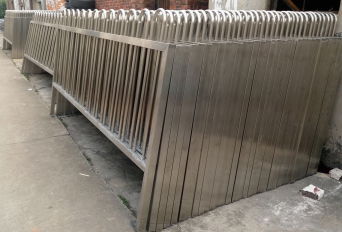 佛山吉南不锈钢门厂生产316不锈钢栏杆