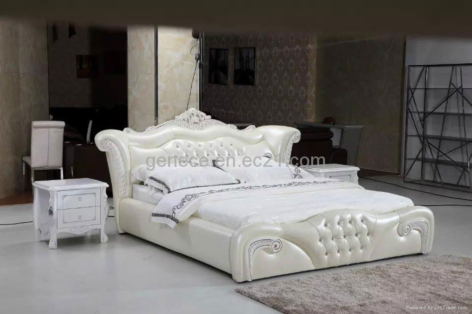 High Quality Classic Leather Bed Crown Prince Bedroom Sets