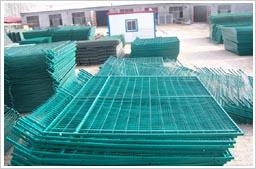 框架护栏网 3