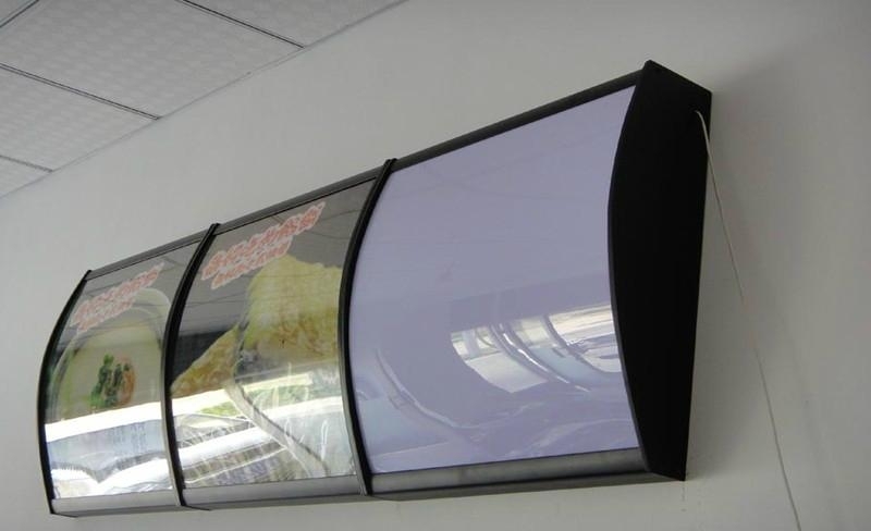 楼顶大型弧形三面翻广告牌--海博灯箱制品