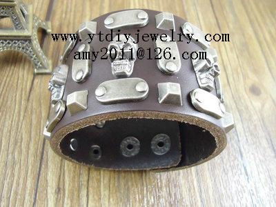 Fashion vintage punk leather bracelets