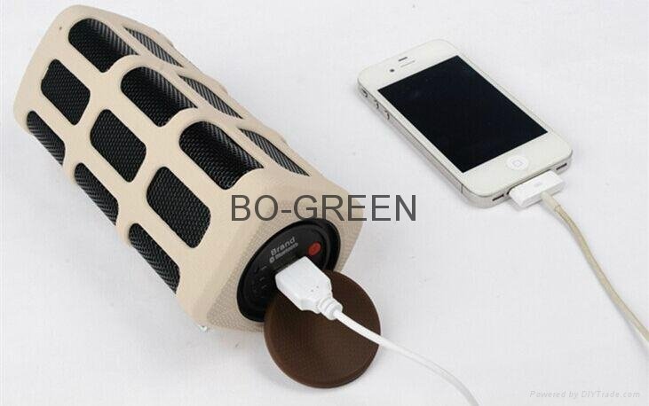 Bluetooth Speaker With Power Bank 1