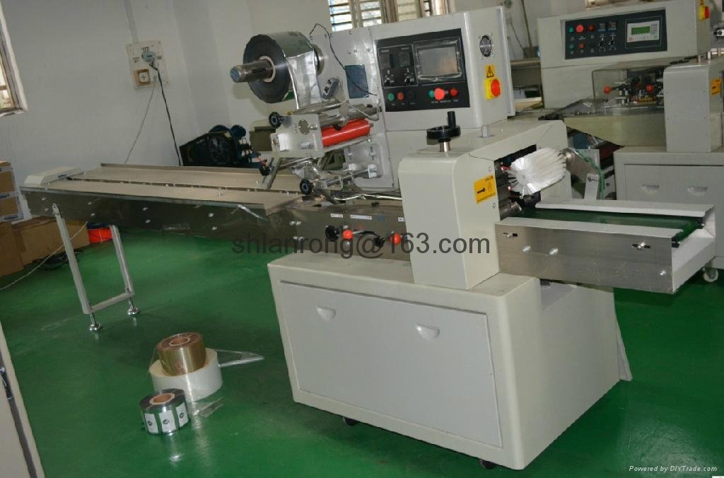 Automatic Flow Packing Machine 