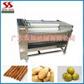 Brush brush cleaning peeling machine