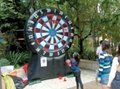 Inflatable dart board 