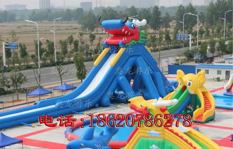 Inflatable large tap water slides  3