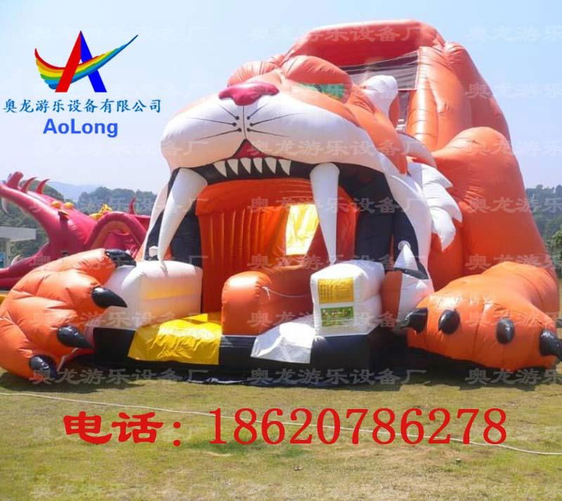 Inflatable slide tiger