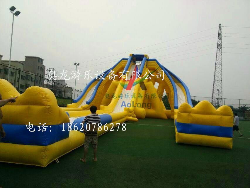 Inflatable large three water slides