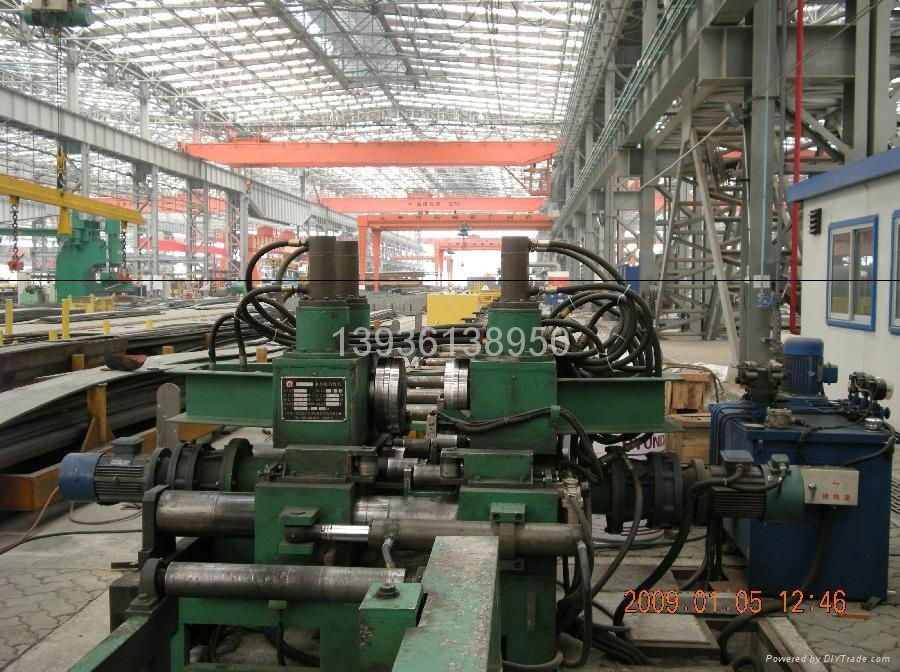 Shipbuilding enterprises with panel production line chamfering machine