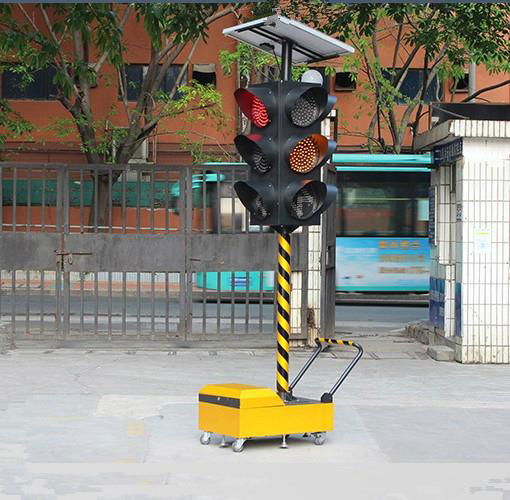 IP65 Solar Wireless Portable Traffic Light