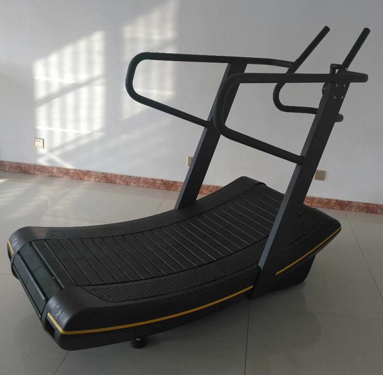 Self Generating Curve Treadmill