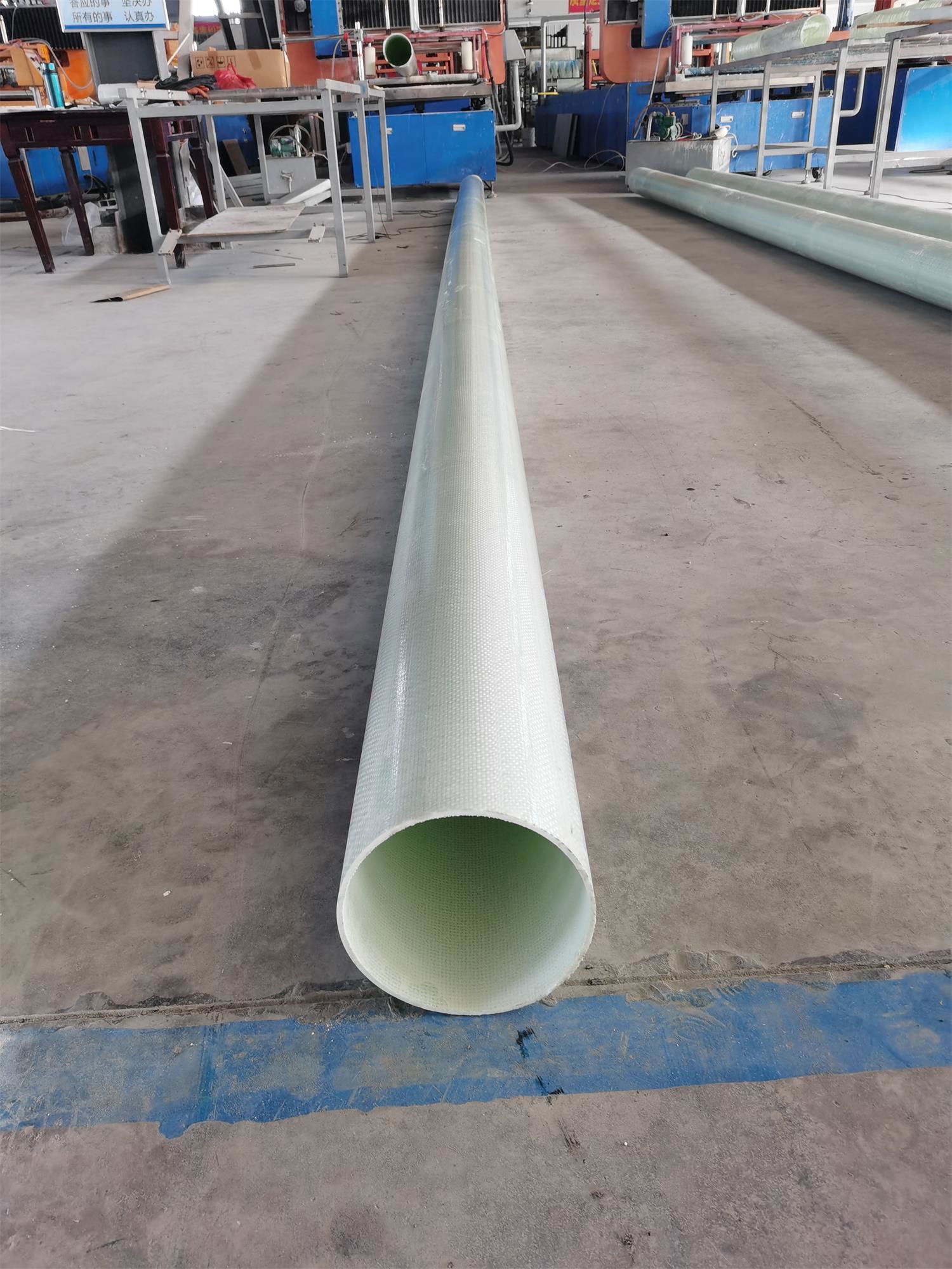 Pull-winding glassfibre tube and pull-winded fiberglass tube 3