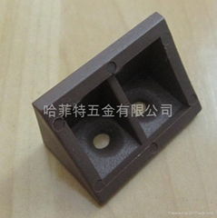 angle bracket