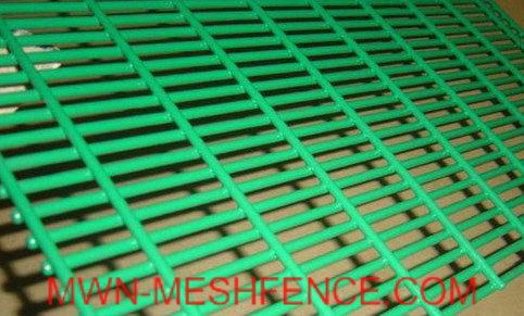 pvc wire mesh fence 3