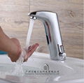 冷熱調溫人性化電子水龍頭 自動調節感應水龍頭 自動給水器