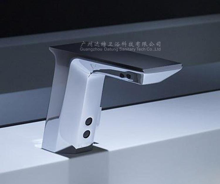 hot selling modern cold&hot temperature sensing faucet/ high quality hand washer 4
