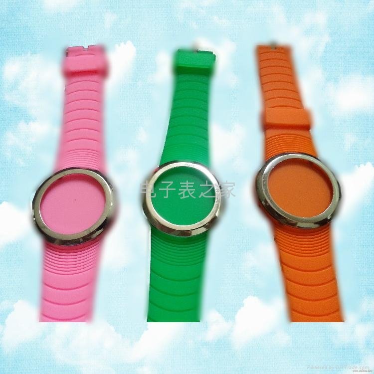 Ultra-thin silicone LED electronic watches 5