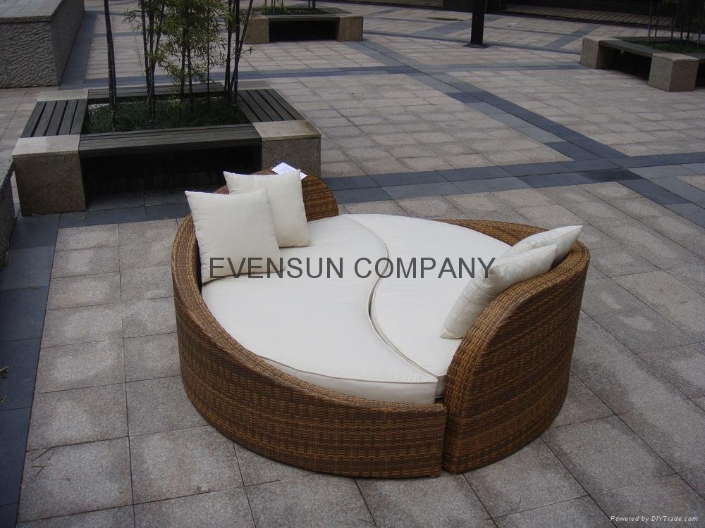 Rattan Furniture Daybed 2