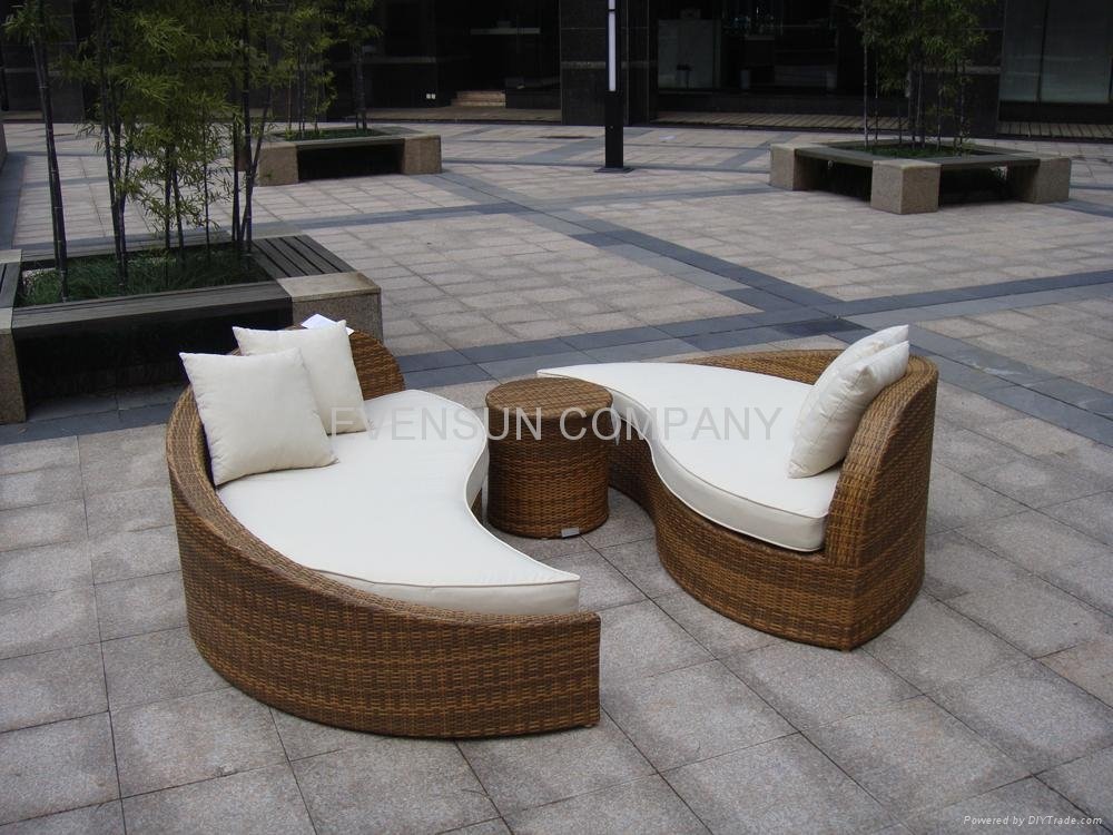 Rattan Furniture Daybed 3