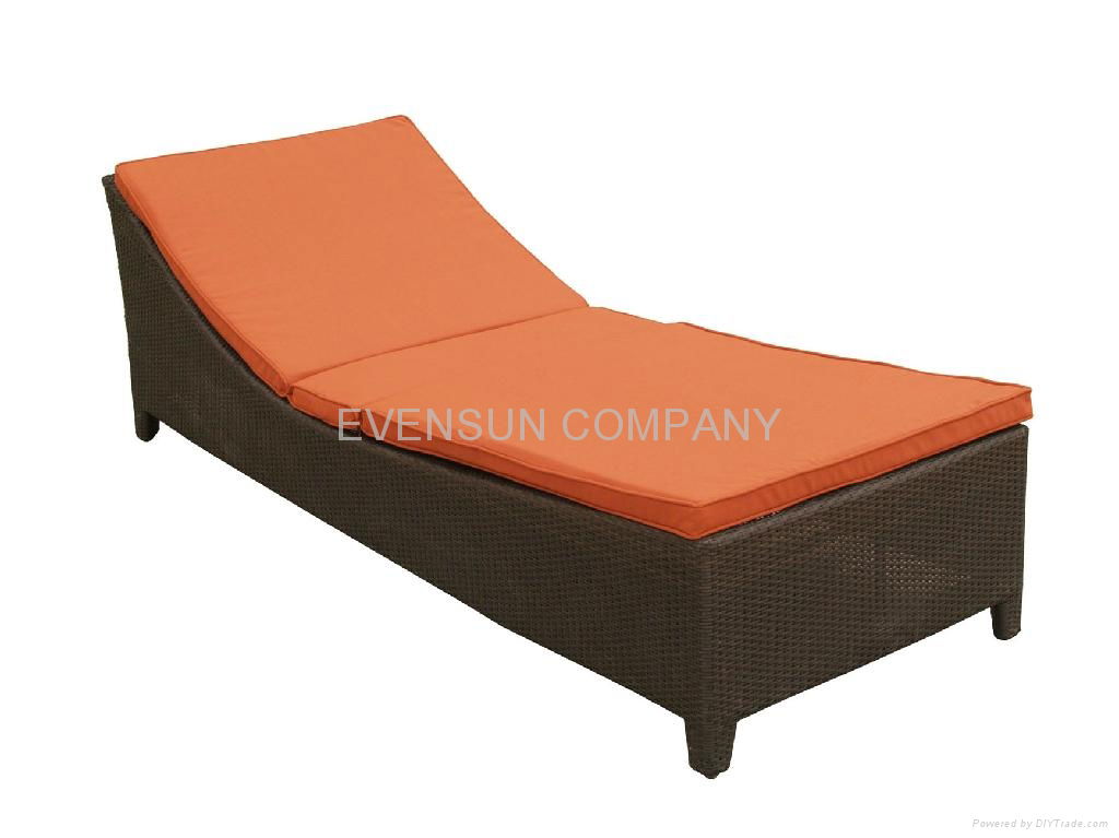 Outdoor rattan Lounge sunbed 