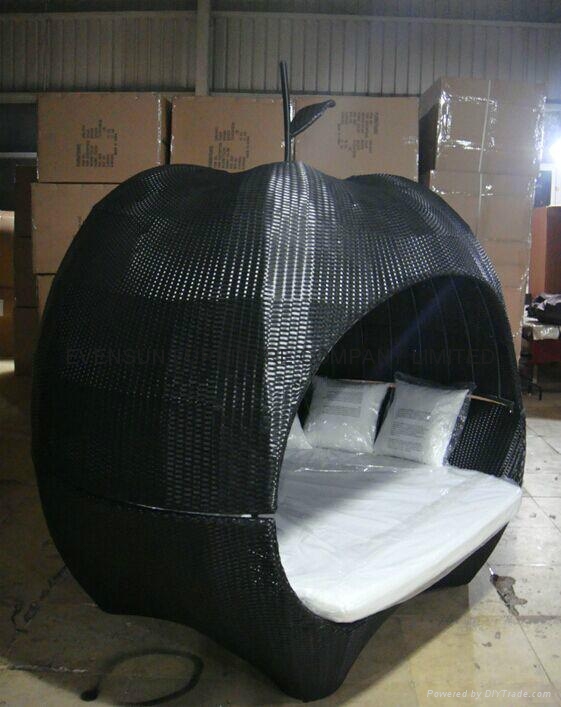 Rattan apple bed ESR21001 Evensun (China Trading Company