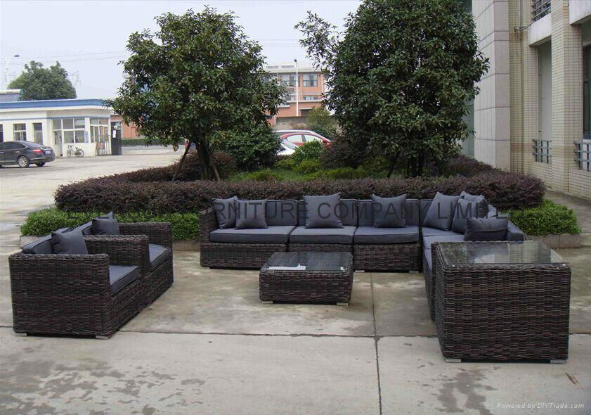 outdoor wicker sectional sofa 4