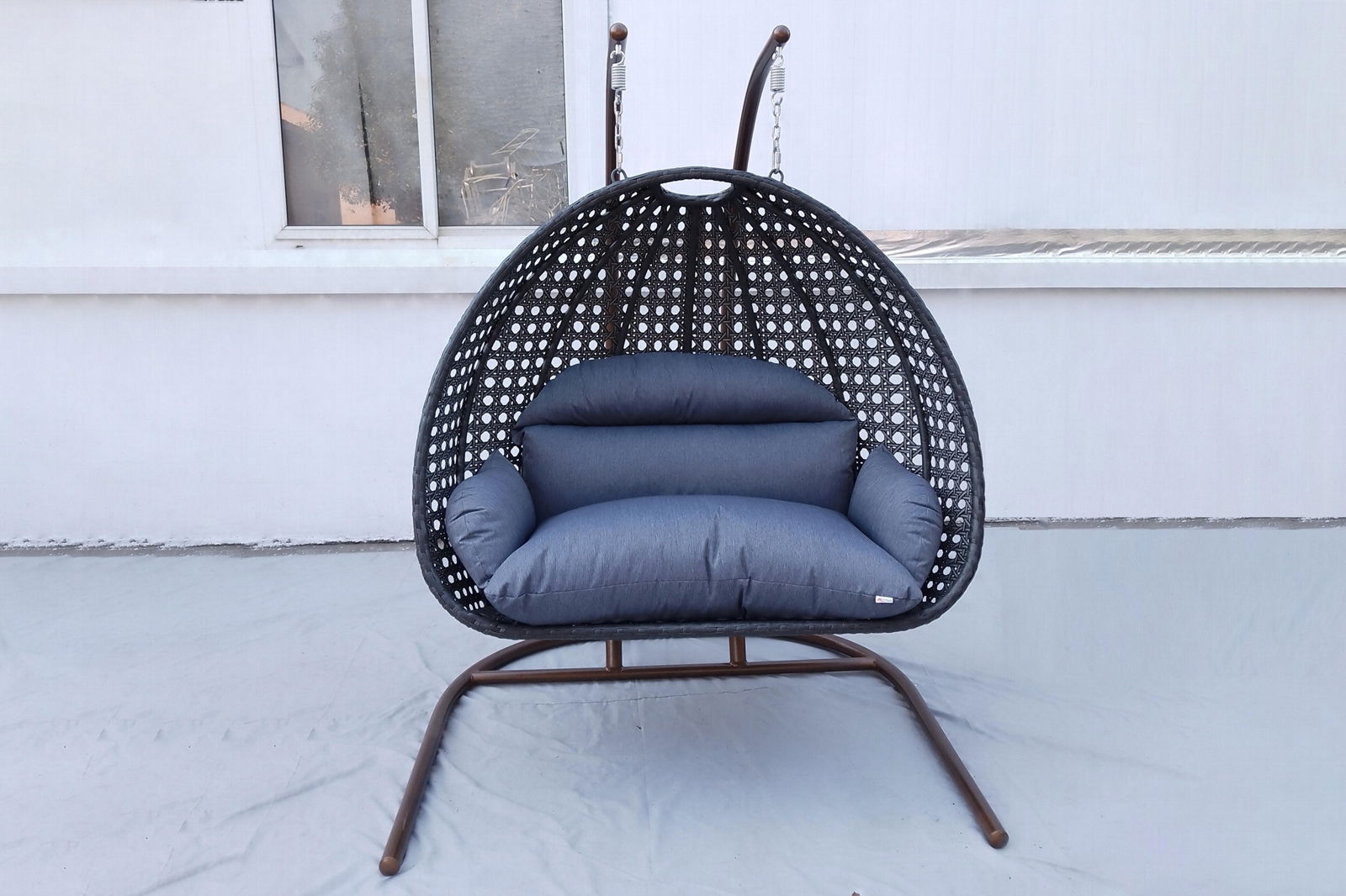 Indoor Outdoor Wicker Hanging Basket Swing Chair Tear Drop Egg Chair With Cushio 3