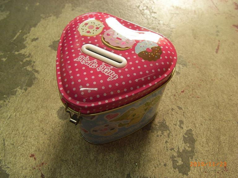 Heart shaped coin box 3