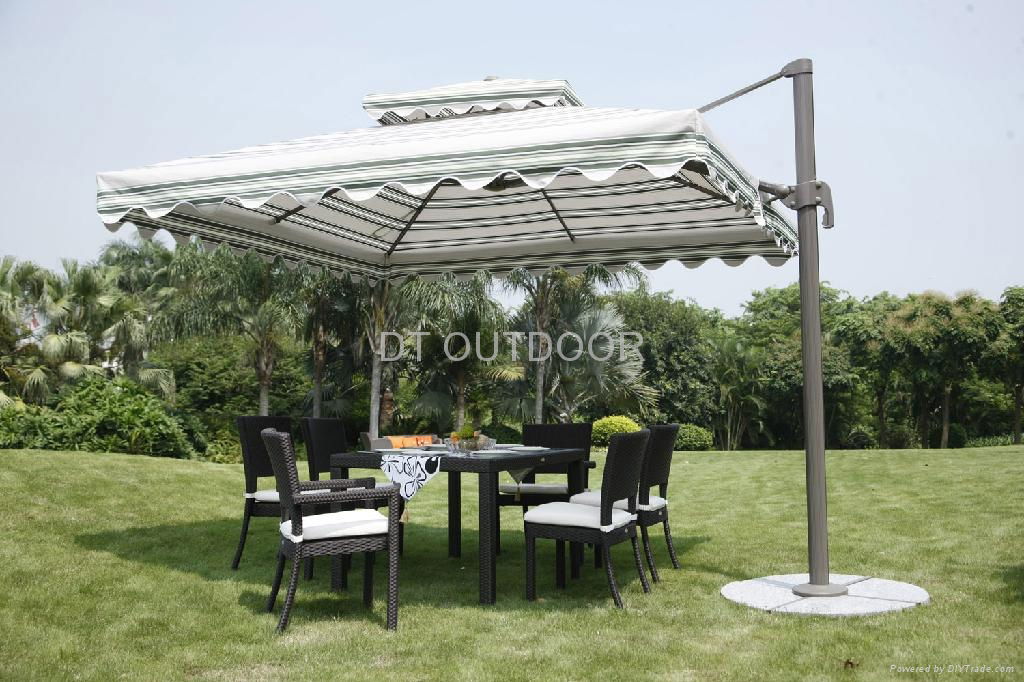 Outdoor Table set with Umbrella  2